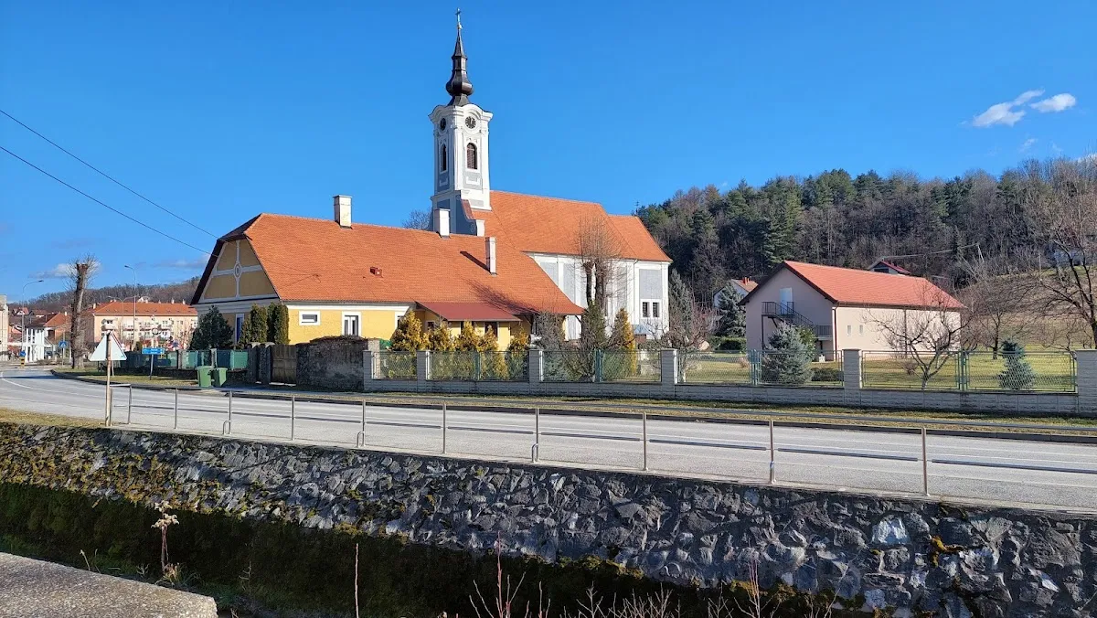 Fotografija lokacije Grad Orahovica (Grad).